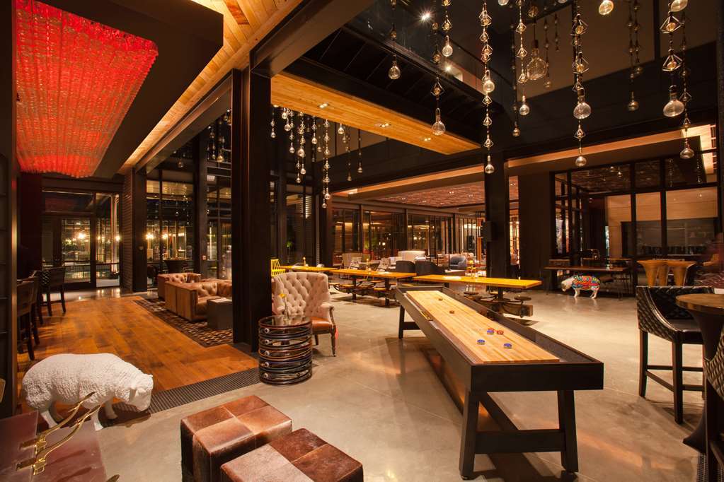The George, By Valencia Hotel Collection College Station Facilități foto